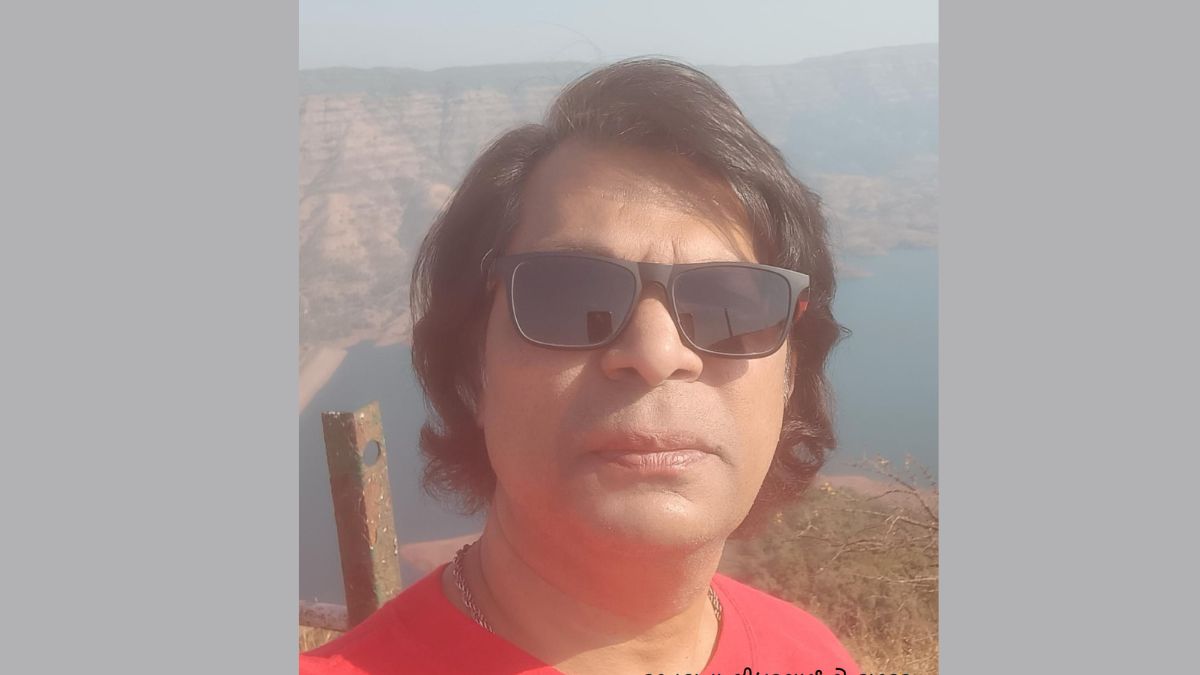 This Surat school teacher is Inspiring Lives Through Blood Donation