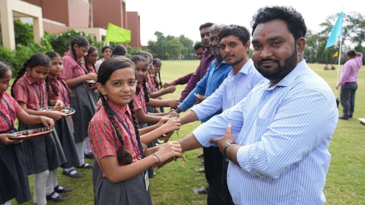 Adani Vidyamandir celebrated raksha bandhan festival with security personnel