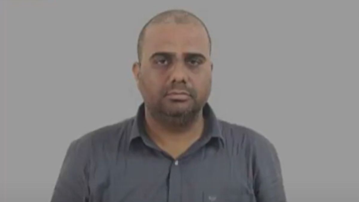 Gujarat in the Grip of Fake Officers: Impostor Arrested for Duping Youths