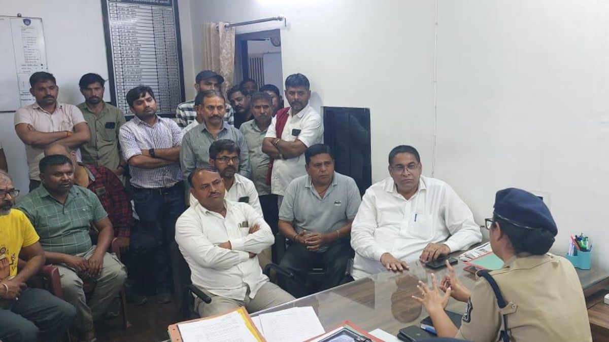 Gujarat Government Initiates Outreach to Migrant Workers Ahead of Loksabha Elections