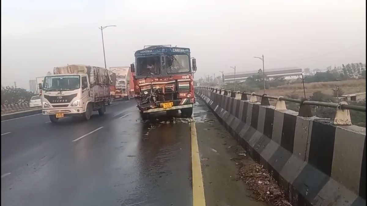 Tanker Spills Acetic Acid on National Highway, Causing Eye and Respiratory Issues for Commuters