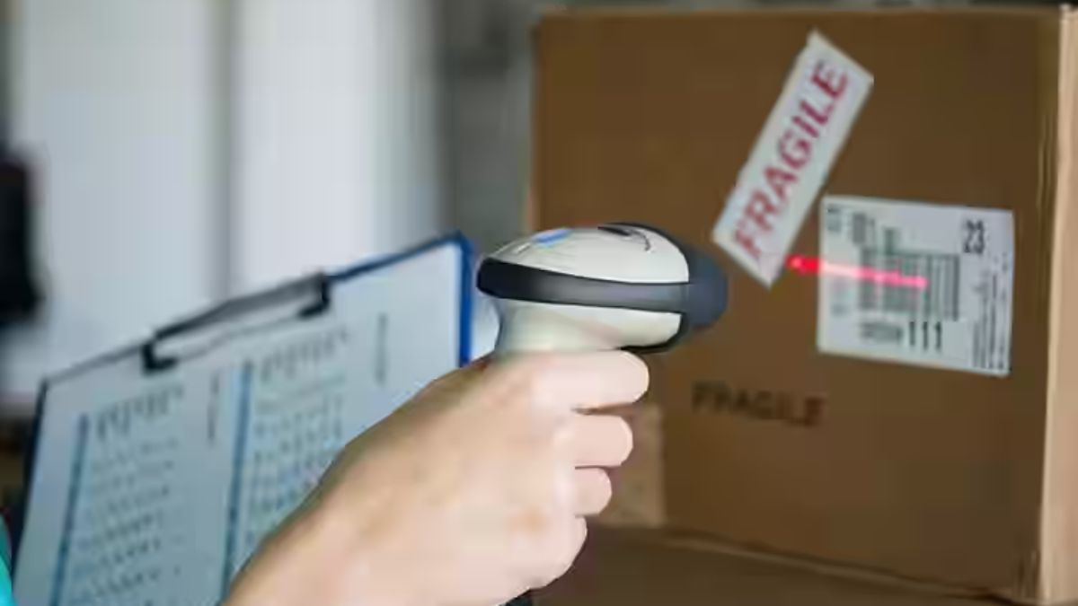 Gujarat : 1600 Kg of Suspicious Meat Seized at Surat Railway Station