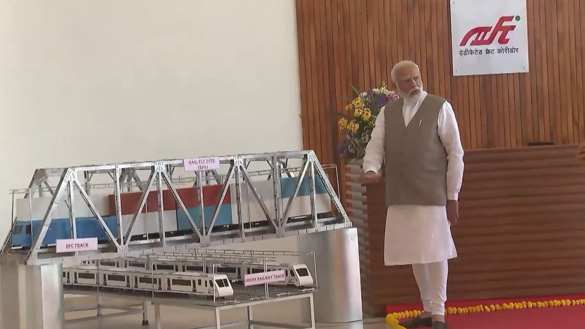PM Modi Launches 10 New Vande Bharat Express Trains, Unveils Multi-Billion Dollar Rail and Petrochemical Projects