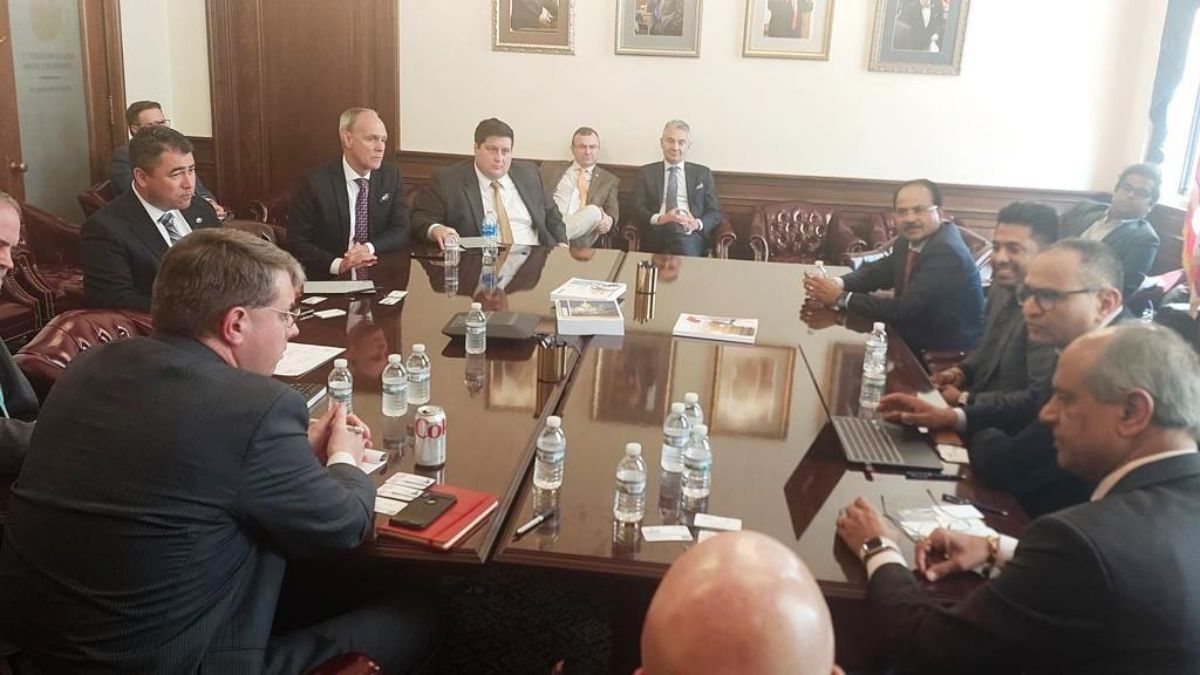 Surat Entrepreneurs Eye Lucrative Pharma & Solar Panel Exports to West Virginia