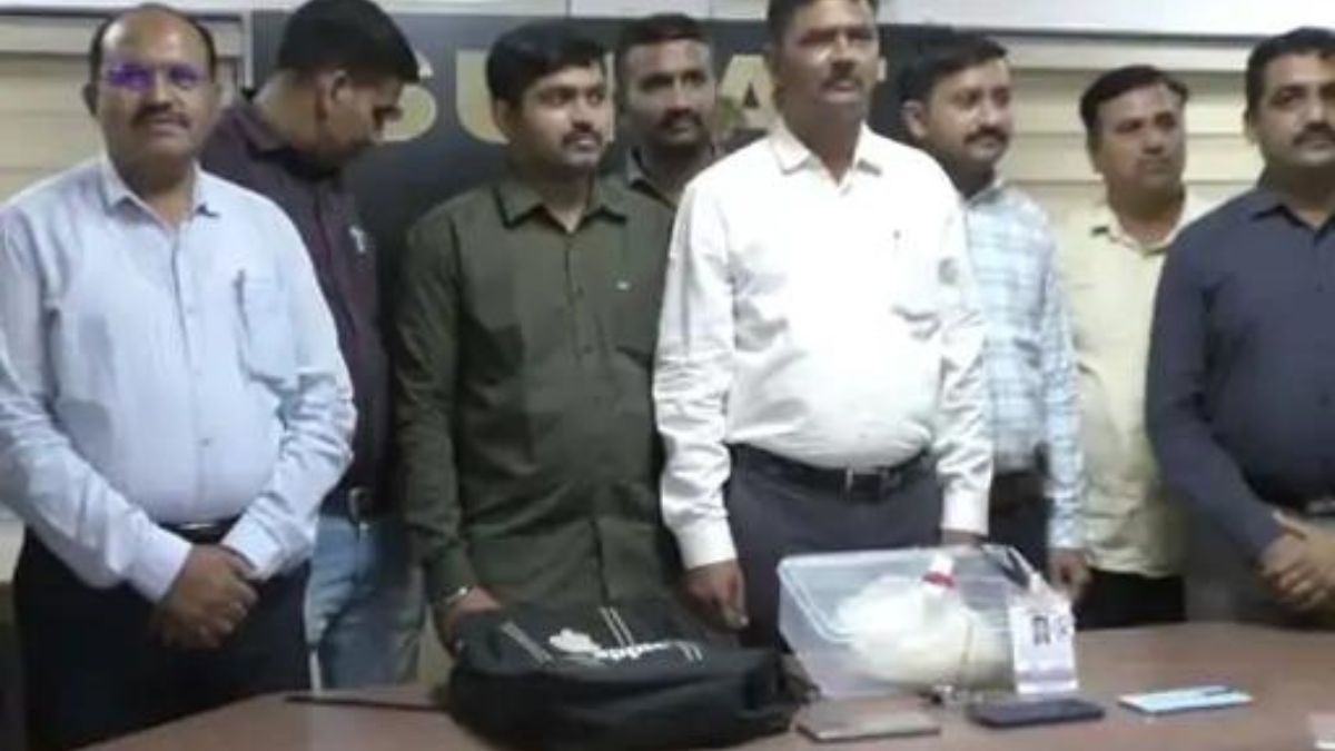 Surat Police Seize High-Purity MD Drugs Worth Over Rs. 1 Crore, Accused on the Run