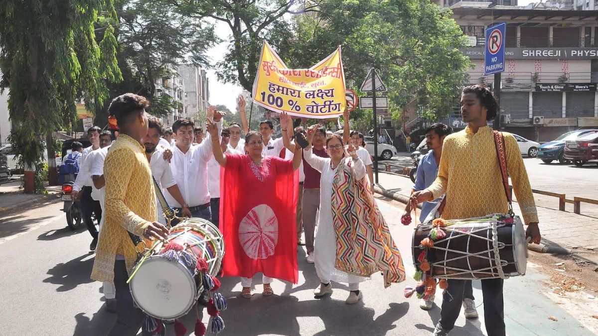 Gujarat Records an average of 60% voter turnout, Valsad and Banaskantha takes the lead