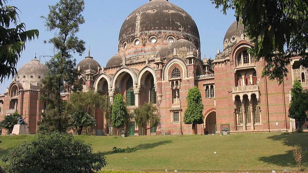 Massive Rally at MS University Demands Priority Admission for Local Students