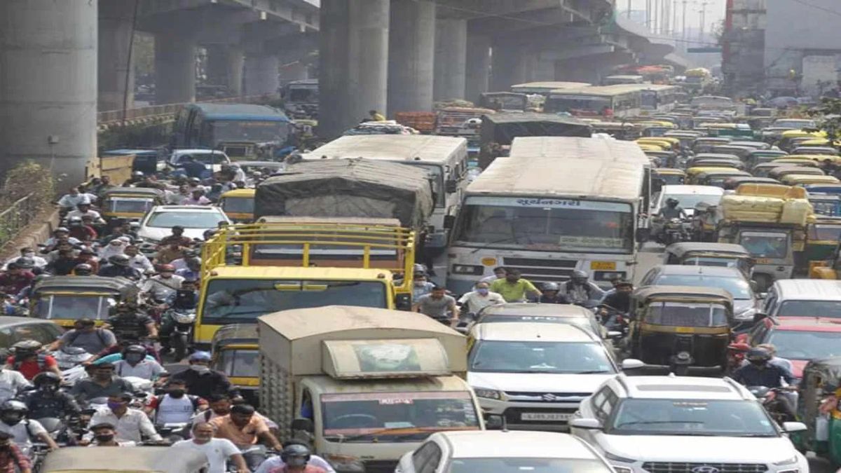 Surat’s Traffic Woes: Residents Struggle Under New Signal System