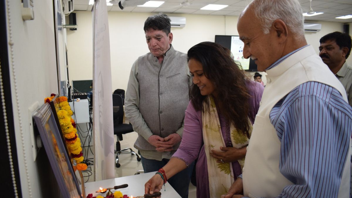 Central University of Gujarat, The Blunt Times