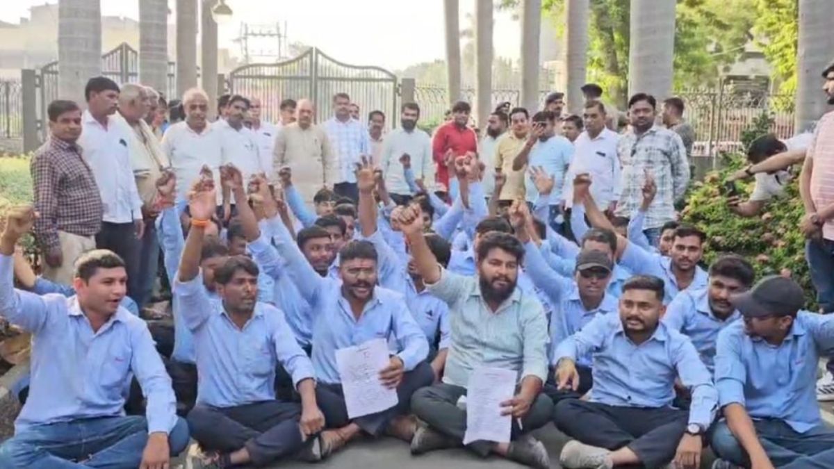 Amul Dairy faces protest for employee termination, the blunt times