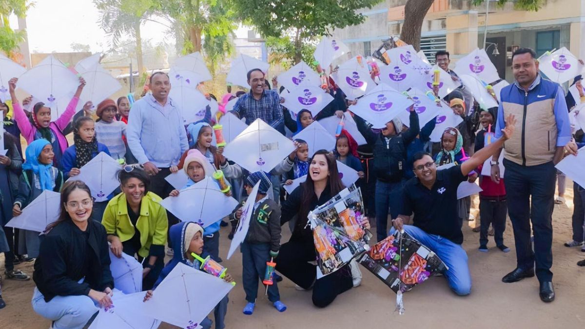 HyFun Foods Uttarayan celebration in Dhanpura, the blunt times