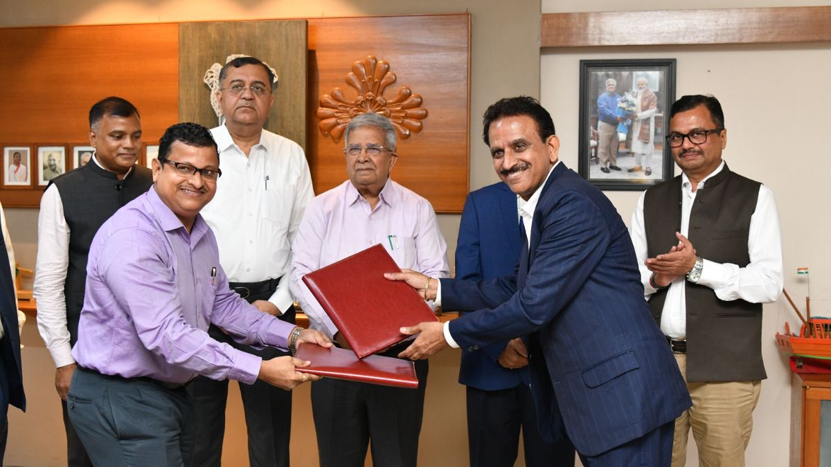 Gujarat renewable energy MoU, the blunt times