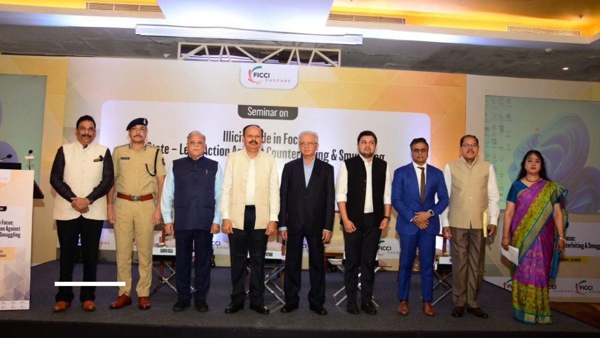 India illicit trade and smuggling, the blunt times