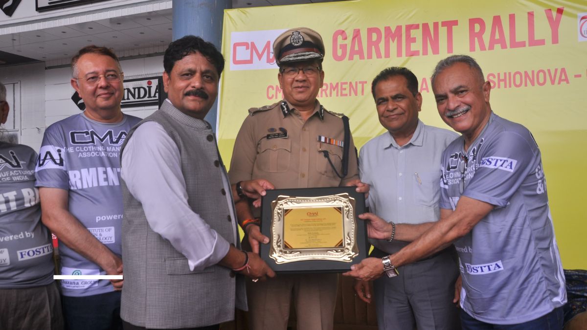 Surat Garment Awareness Rally CMAI, the blunt times