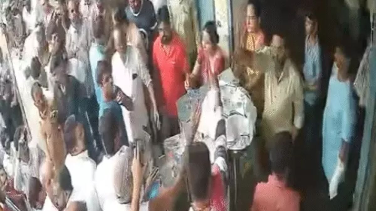 Ahmedabad demolition protest suicide attempt, the blunt times
