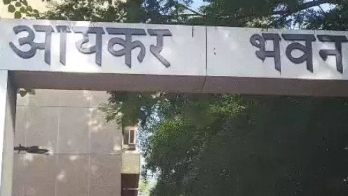 Rajkot Income Tax raids Morbi, the blunt times