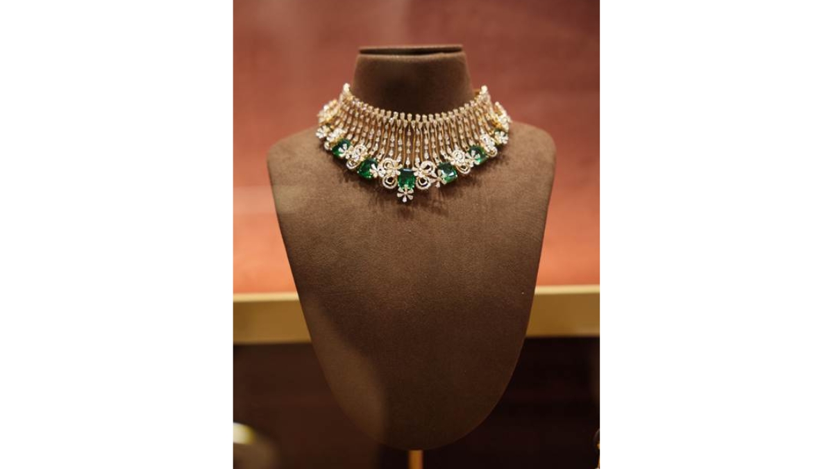 Dr. Somya Gurjar inaugurates Aigiri Jewels’ first store in Jaipur.-TBT