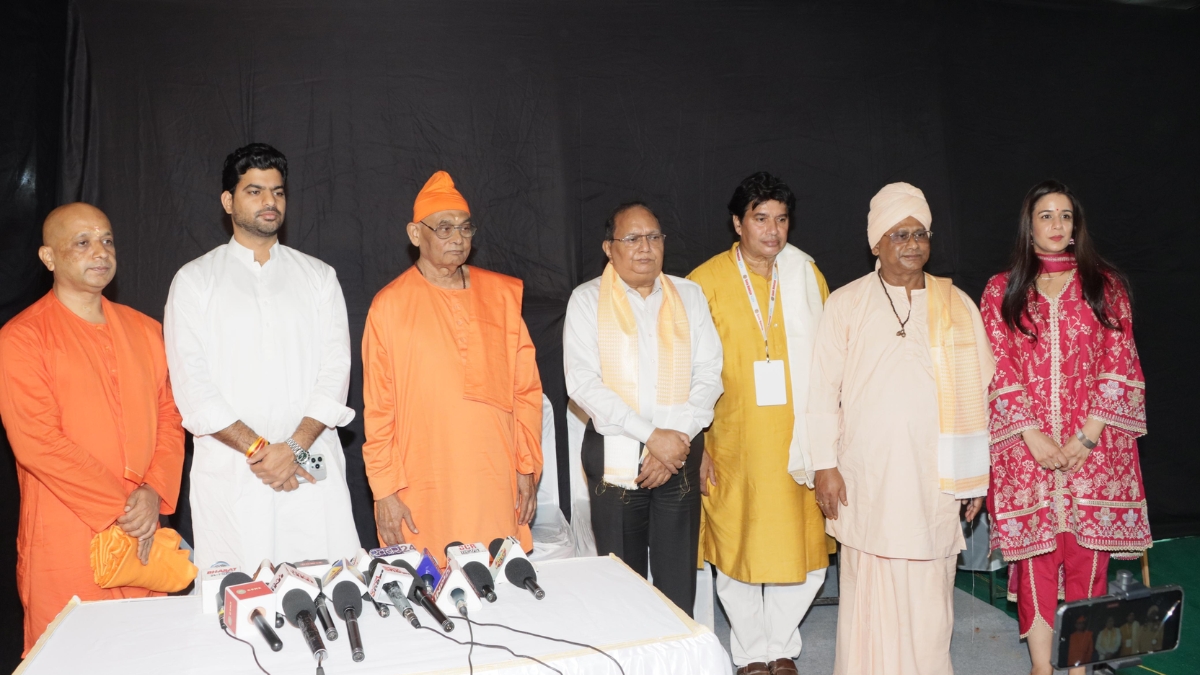 Gita Jayanti Mahotsav 2025 celebrates unity and spirituality in Mumbai-TBT