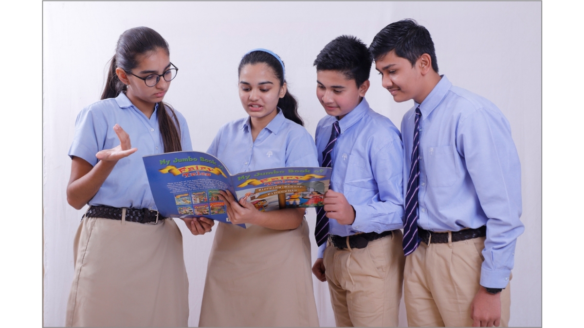 Why understanding others’ views matters in group projects in Amravati schools?