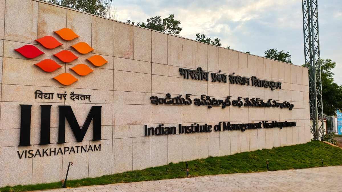 IIM Visakhapatnam invites applications for 4th batch of Executive MBA Programme-TBT