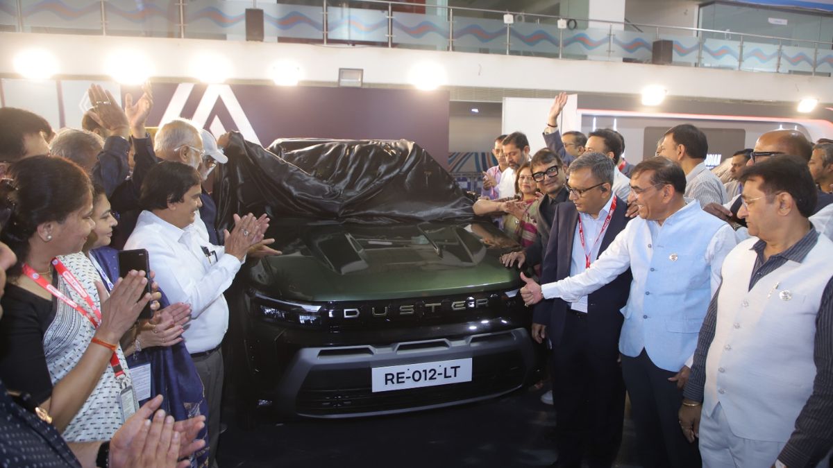 Surat vintage car exhibition, the blunt times