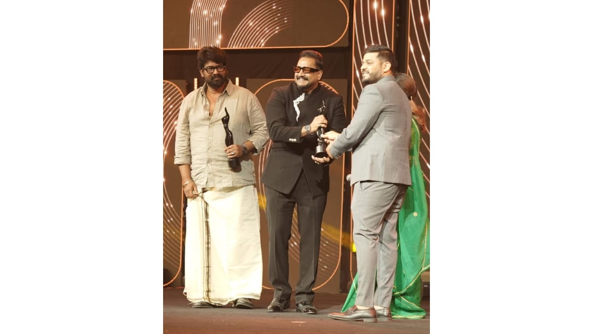 Double Bull Sponsors Filmfare South, Signals Shift In Indian Menswear Trends-TBT