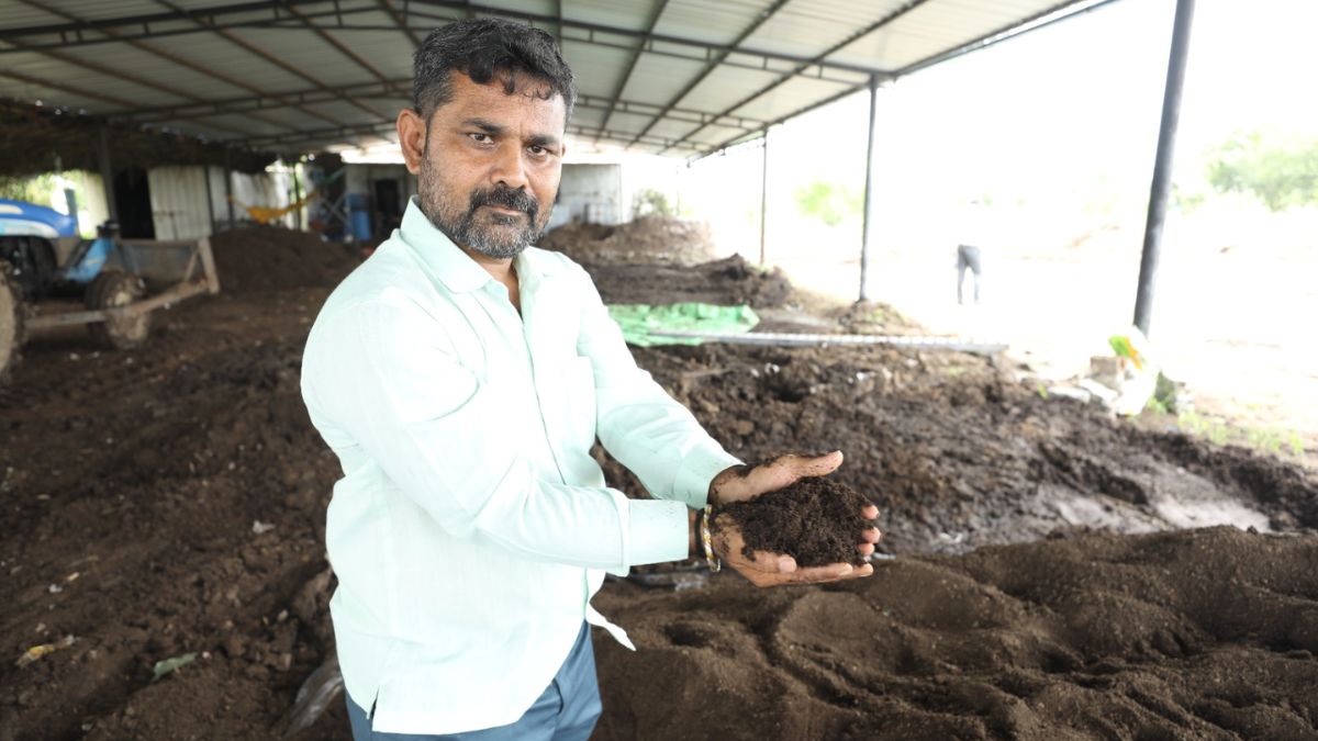 Ghanjeevamrut production Gujarat natural farming, the blunt times