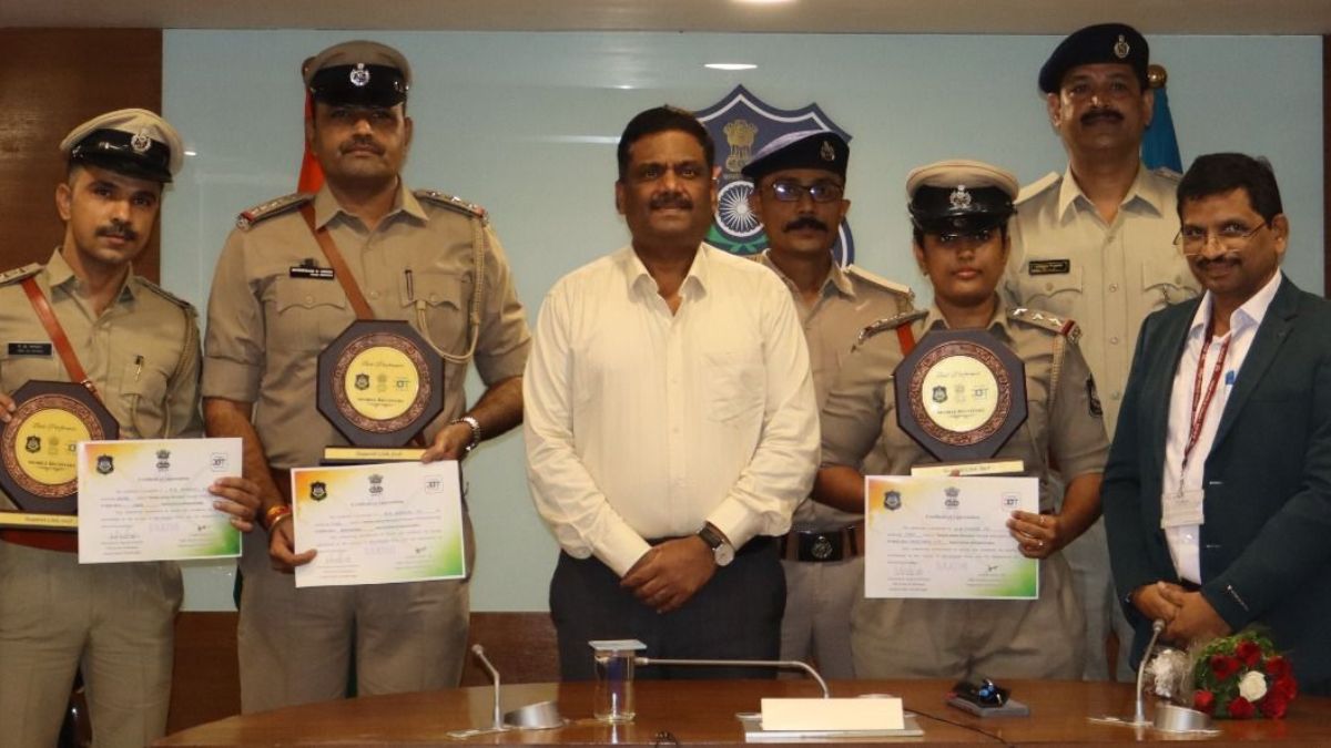 Gujarat stolen mobile recovery rate, the blunt times