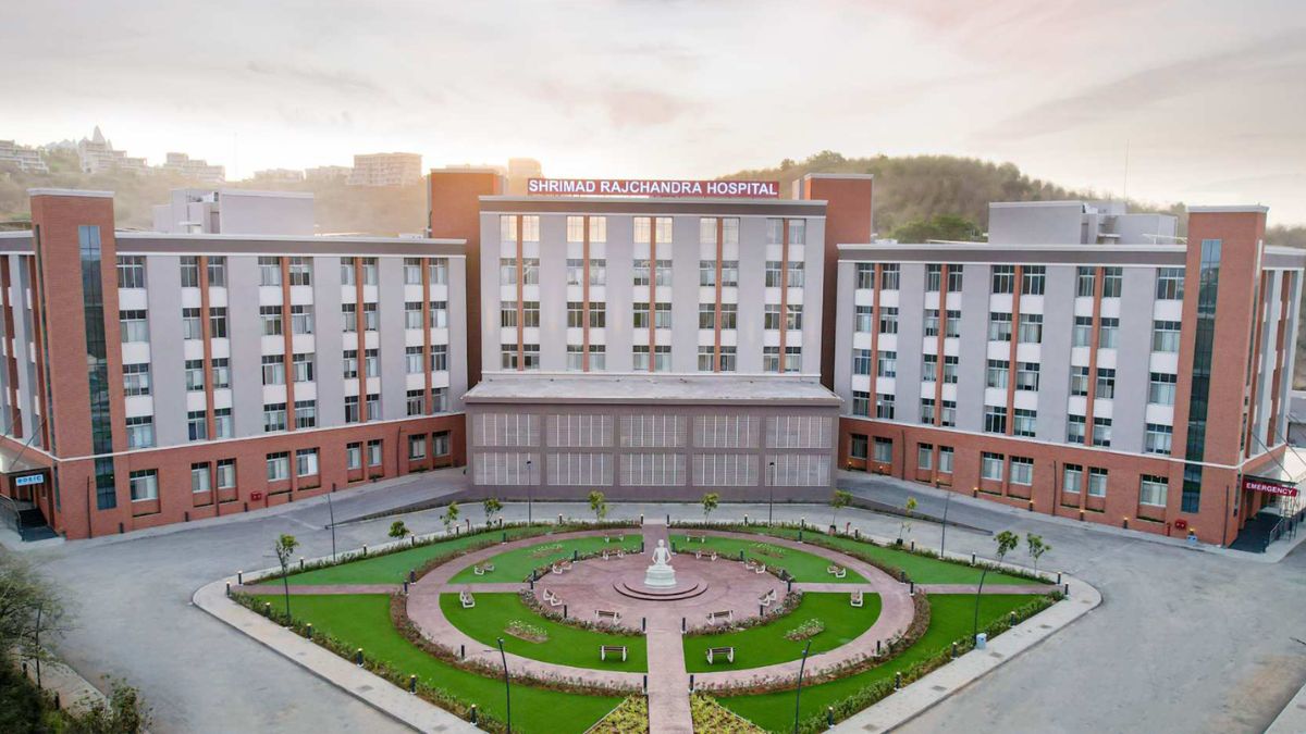 Shrimad Rajchandra hospital Physiological cord clamping research India, the blunt times