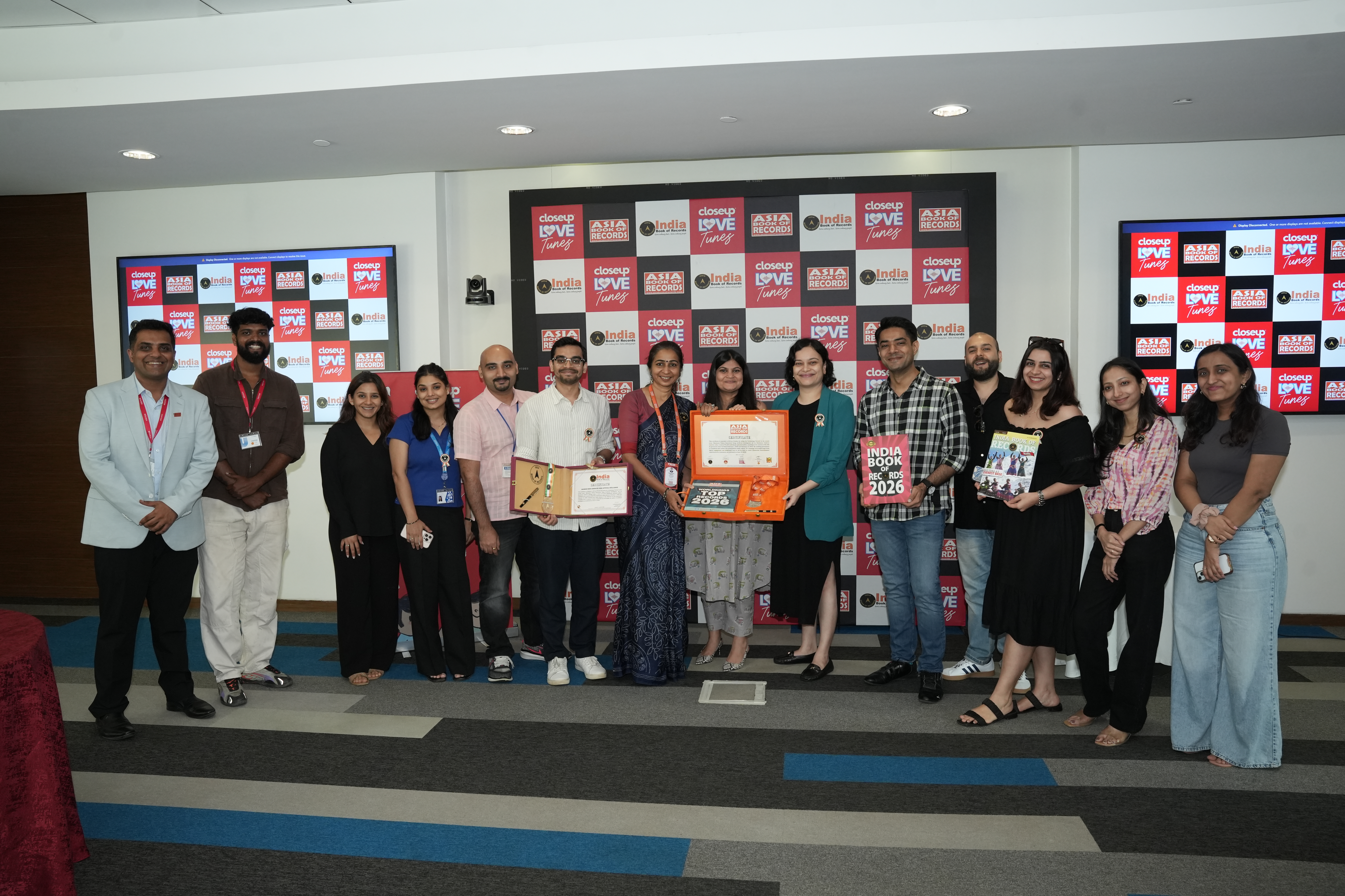 Closeup Love Tunes recognised by Asia Book of Records and India Book of Records -PNn
