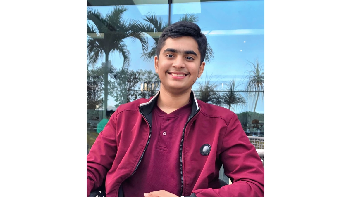 Ahmedabad’s Krishiv Achyut Dani Becomes CBSE India Topper with 499/500 Marks in Class XII After Re-evaluation, Achieves Feat Through Self-Study-TBT