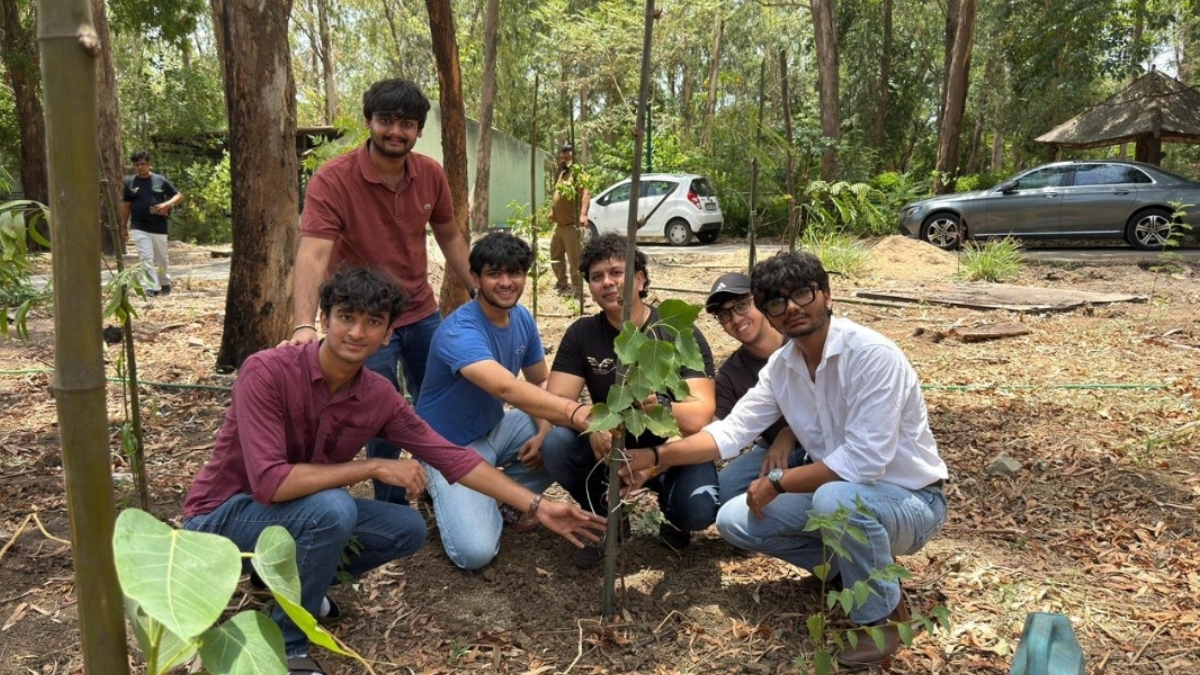 Over 7,500 Trees Later, Viral Desai Eyes Urban Forest at Sarthana Nature Park-TBT