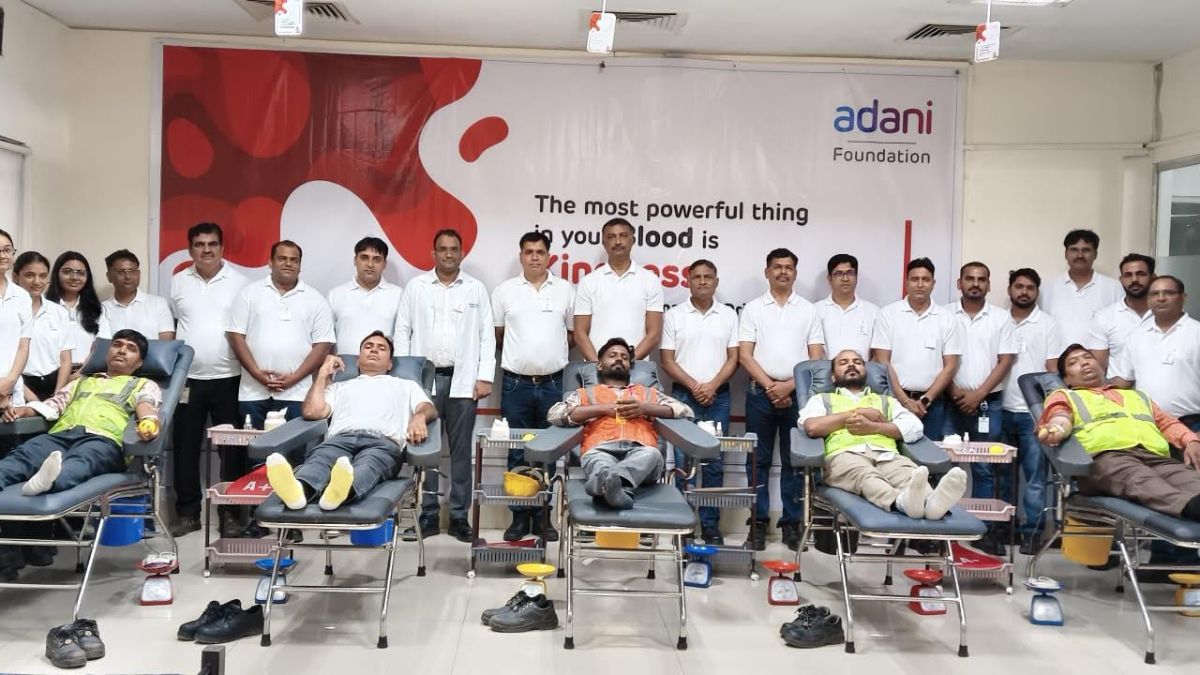 Adani Foundation blood donation drive, the blunt times