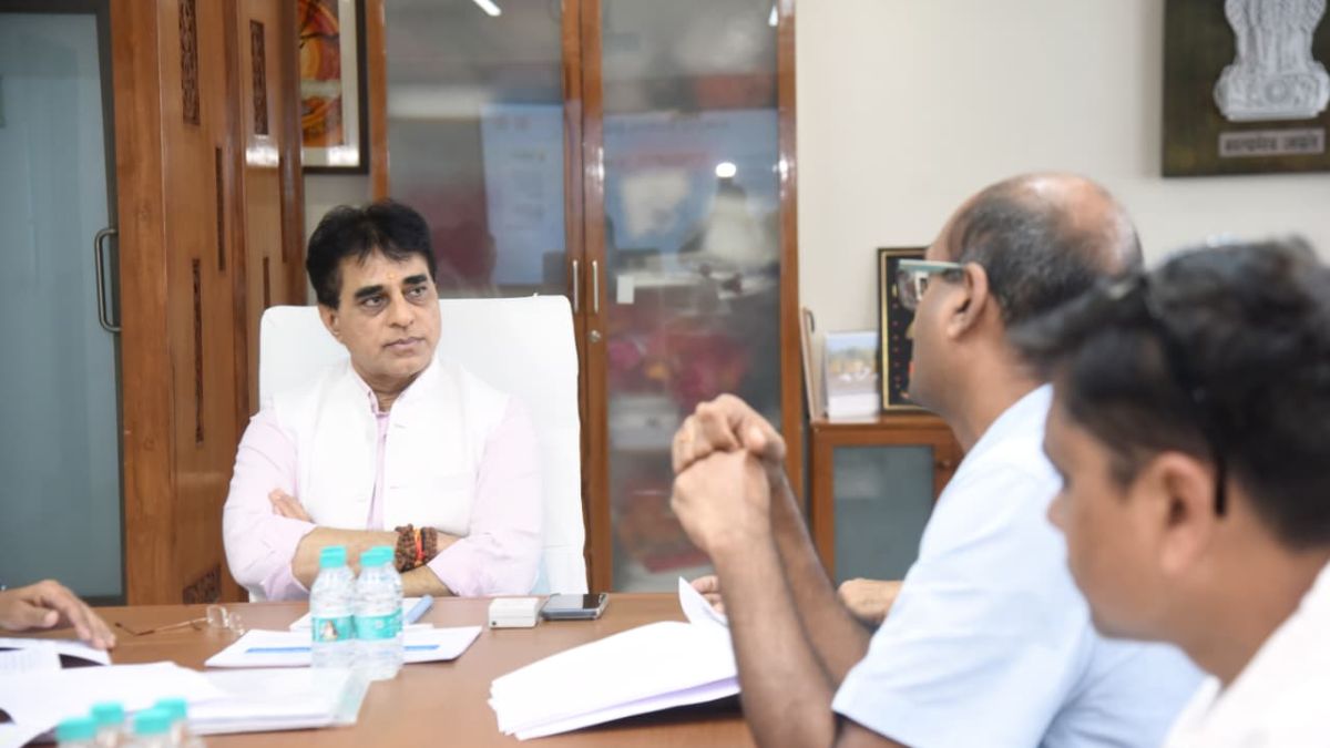Ahmedabad Spine Institute Medicity, the blunt times