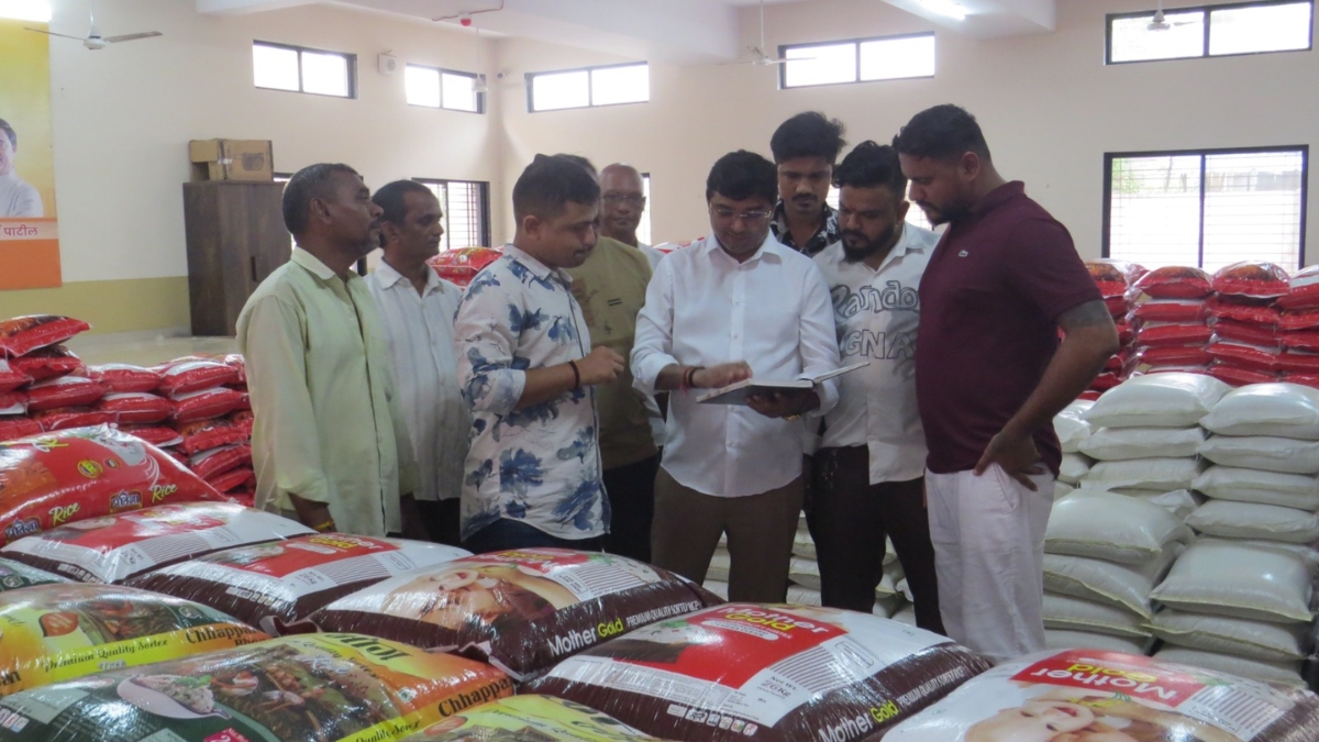 Samrat Bhau Mobilises Relief Effort as Floods Disrupt Life Across Surat-TBT