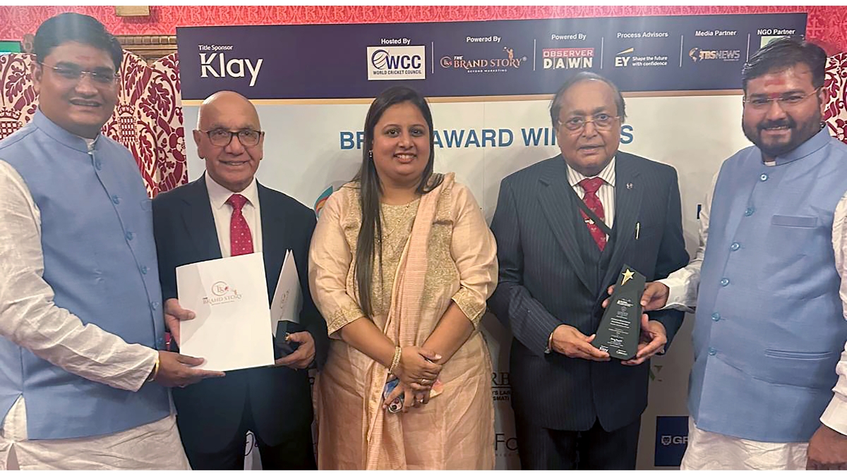 Acharya Bhavinbhai Pandya and Acharya Mananbhai Pandya Honoured with the Global Leader of the Year 2026 Award at the House of Lords, London-TBT