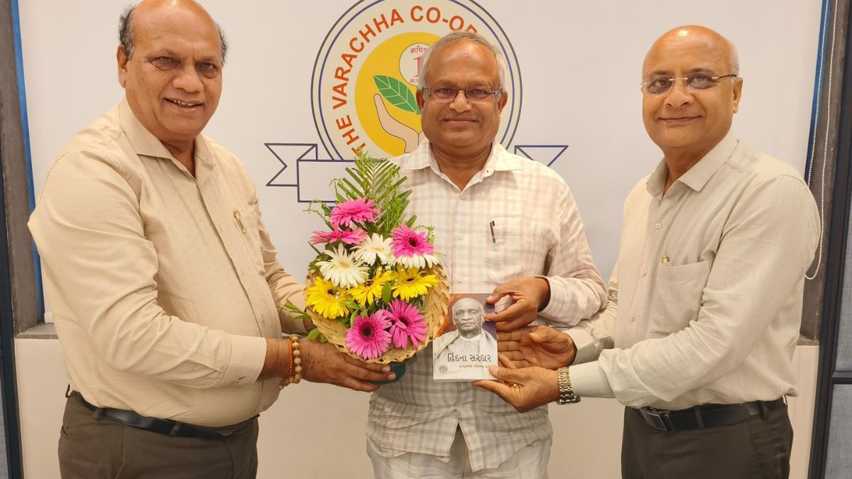 RBI Approves Dinesh Navadiya as Varachha Bank Chairman Dinesh Navadiya Varachha Co-operative Bank, the blunt times