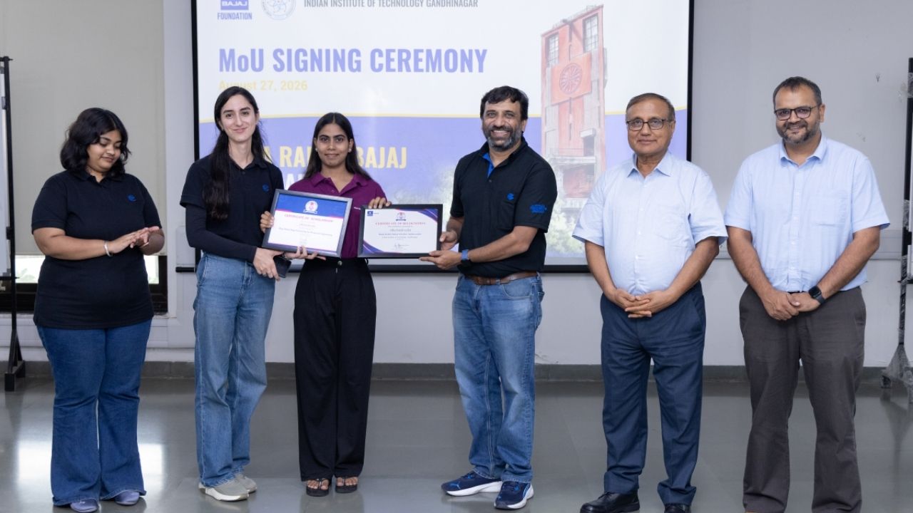 IITGN, Bajaj Foundation Empower Women Engineers with Scholarships IITGN women engineering scholarship, the blunt times