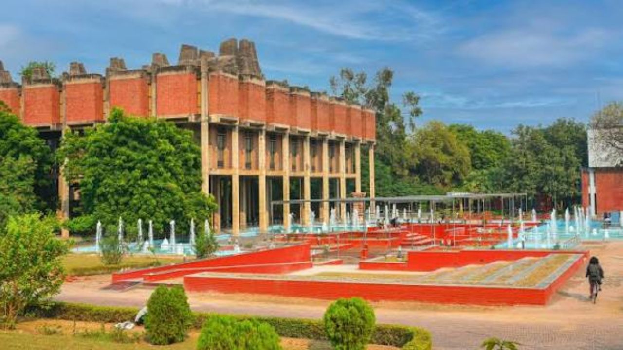 MANTRA Invited to IIT Kanpur Textile Policy Dialogue MANTRA Surat textile research IIT Kanpur, the blunt times
