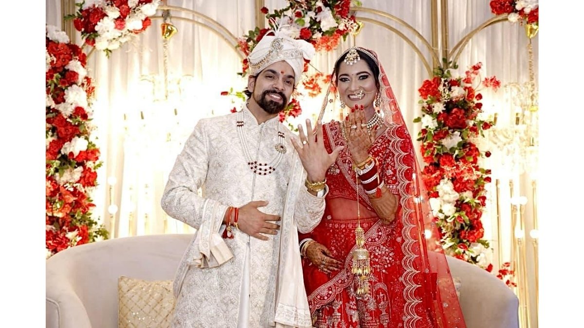 International Beauty Queen Varsha Rajkhowa Marries Long-Time Love Rohit Verma in an Elegant Eco-Conscious Wedding International Beauty Queen Varsha Rajkhowa Marries Long-Time Love Rohit Verma in an Elegant Eco-Conscious Wedding-PNn