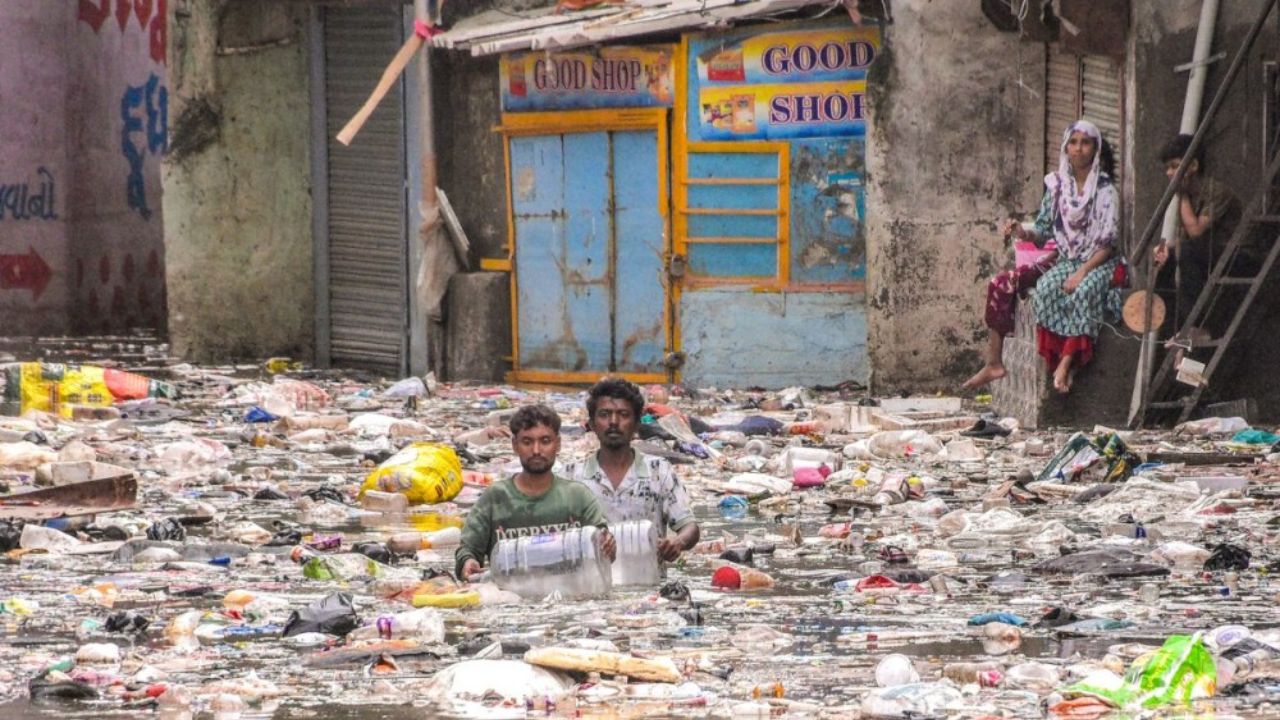 Mithi Khadi Flood Risk: Experts Seek Common Datum, Scientific Study Mithi Khadi flood risk management, the blunt times