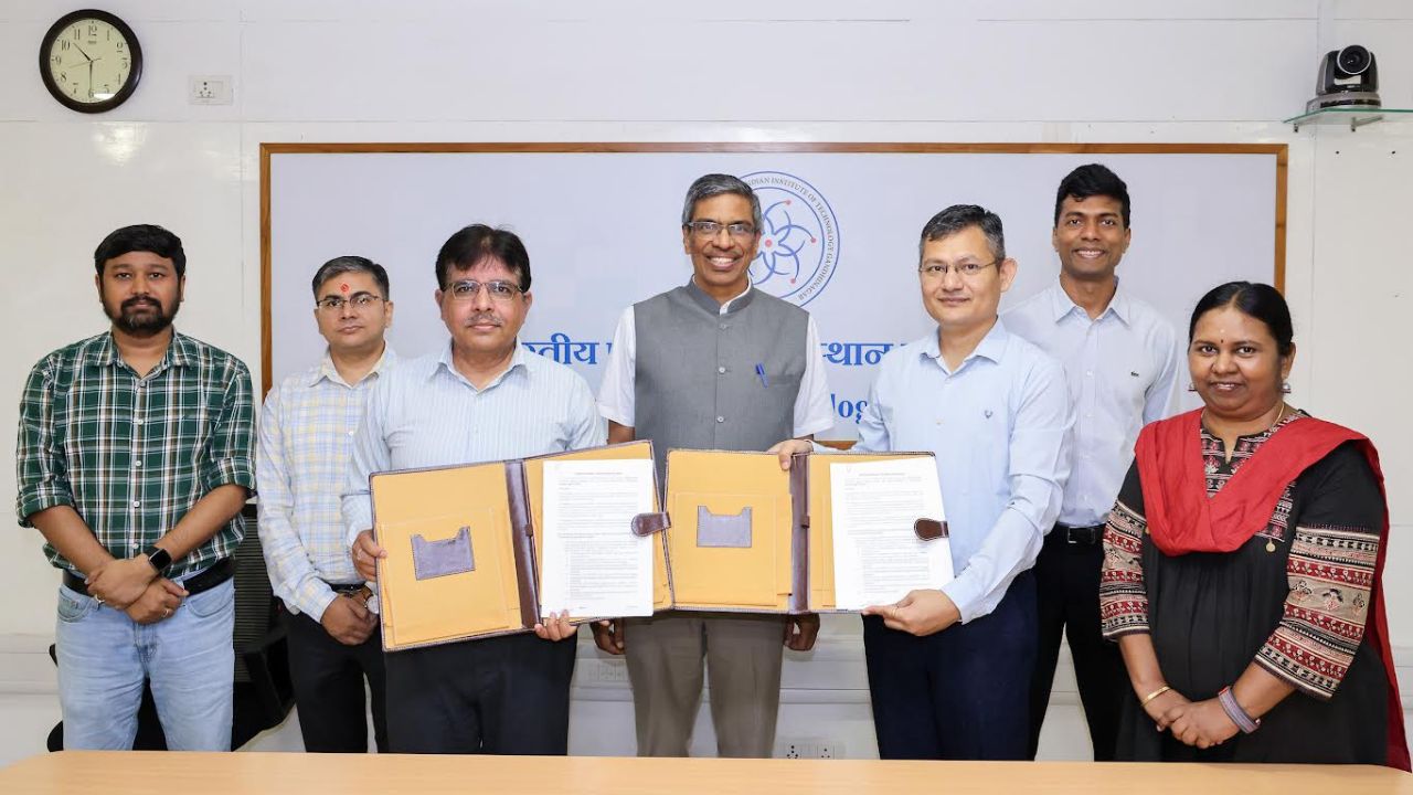 IIT Gandhinagar, Gujarat ATS Join Hands For Tech-Driven Policing IIT Gandhinagar Gujarat ATS MoU, the blunt times