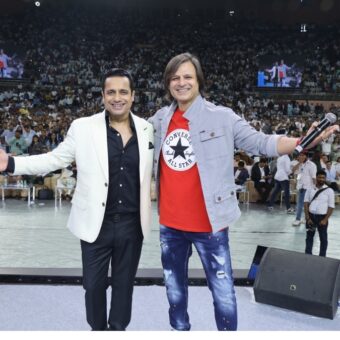 A Special Birthday for Vivek Oberoi, Celebrated with Dr Vivek Bindra
