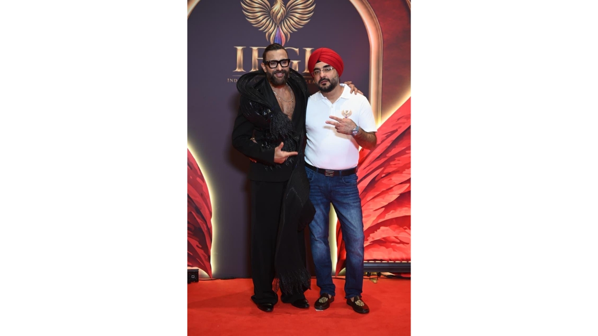 Indian Fashion Glamour League (IFGL) Gala & Red Carpet Walk Celebrates Fashion, Glamour and Creative Excellence-TBT