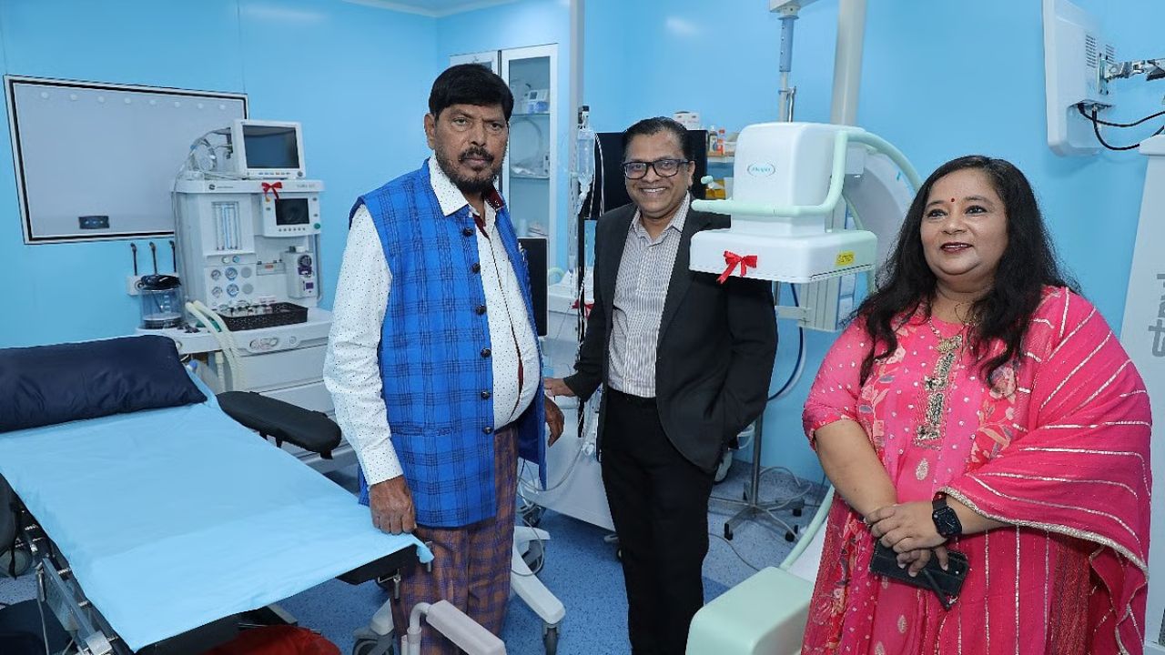 Surat : Dr.Subodh Kamble rrested Over Alleged Rs.2 Crore Rent Default Dr Subodh Kamble land grabbing case Surat, the blunt times