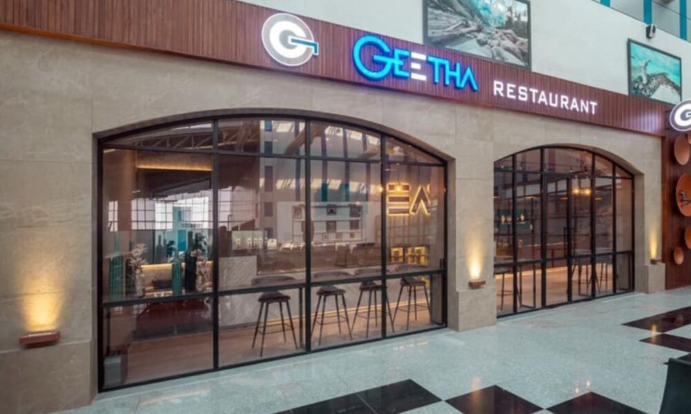 Geetha Restaurant Surat food safety, the blunt times