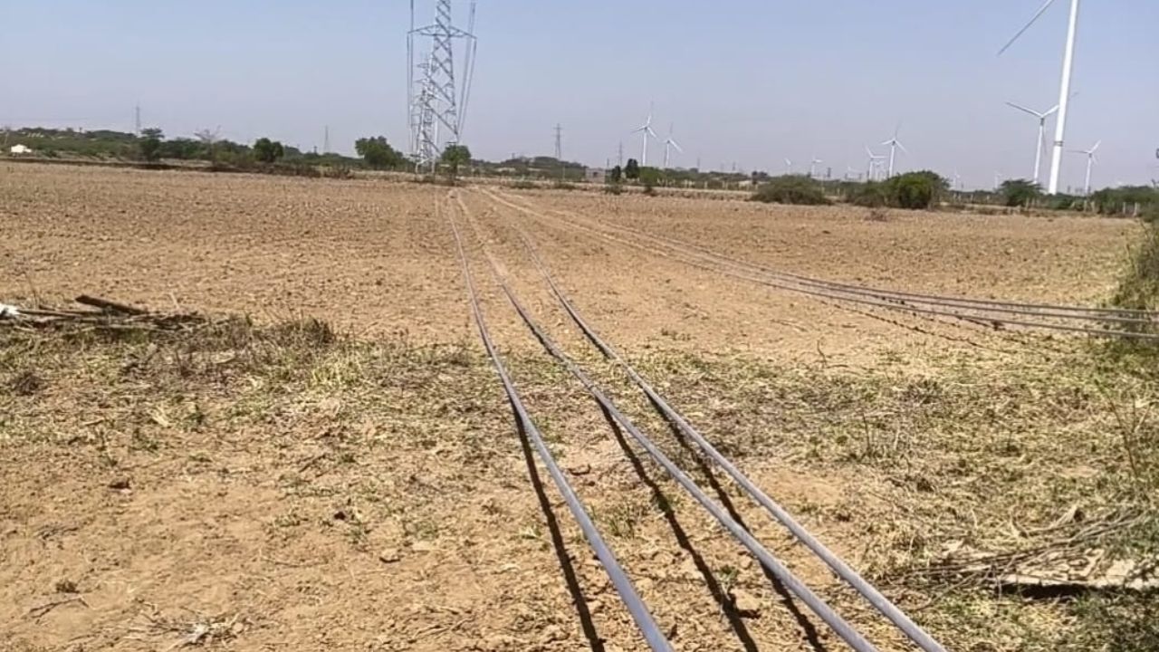 Kutch Farmers Take on KP Energy, ABREL Projects Over Power Line Kutch farmers KP Energy dispute, the blunt times