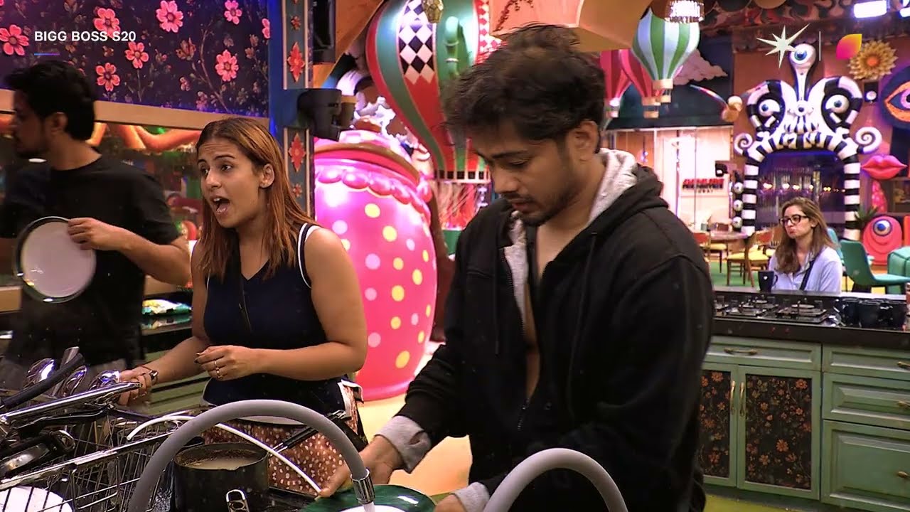 Bigg Boss 20: Rhiti Tiwari Reveals She Is Single