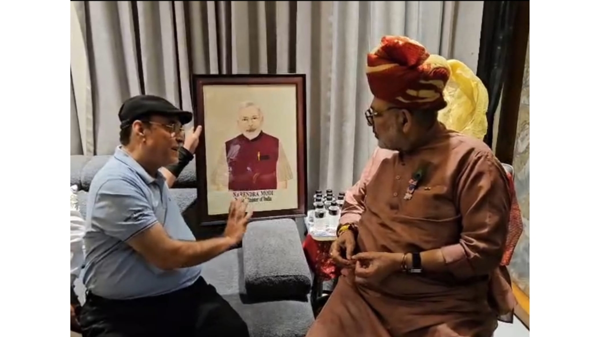 Giriraj Singh Expresses Interest in Alliance Machine’s Embroidery Technology and Employment Potential-TBT