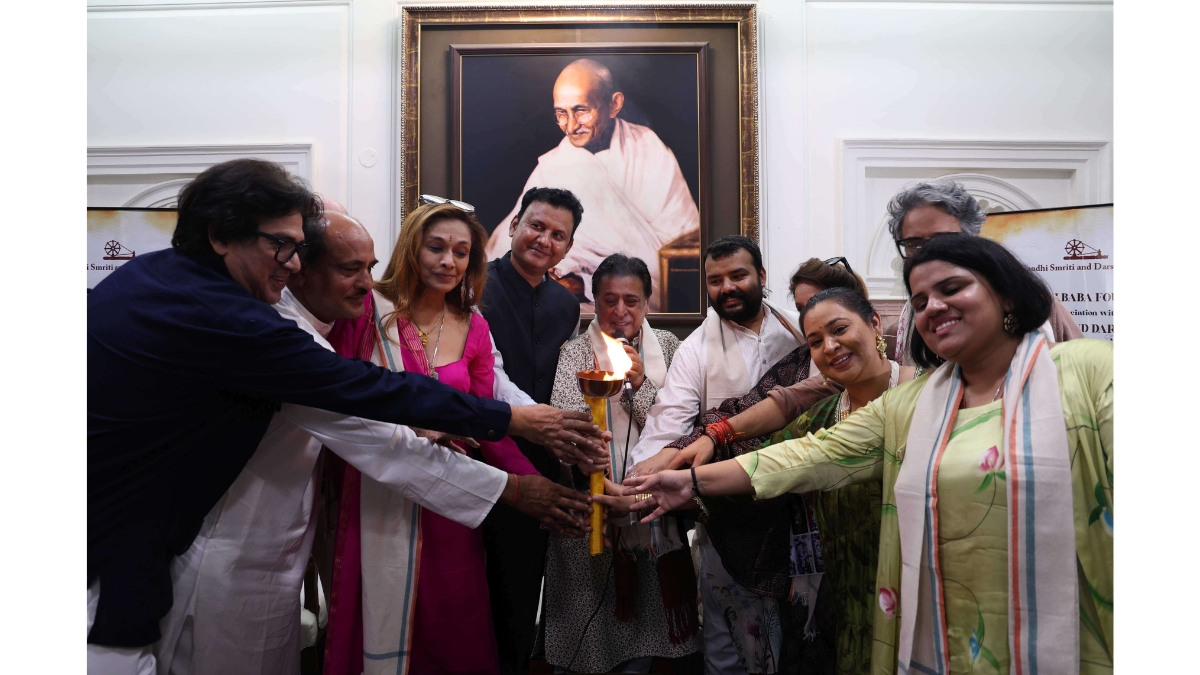 'Shirdi Sai Baba’ Maker Aushim Khetrapal Felicitates ‘Hanuman Ansh’ Team with ‘Citation of Honour’-TBT